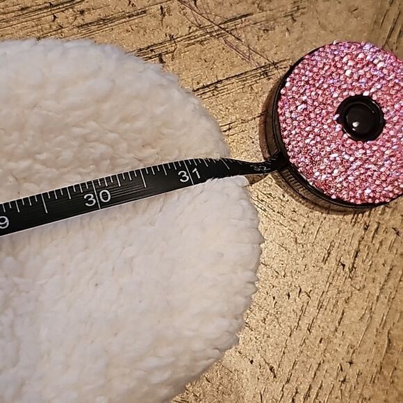 White fuzzy scarf toddler girl - Picture 3 of 4